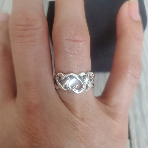 Tiffany Ring size 5 - Picture 8 of 9